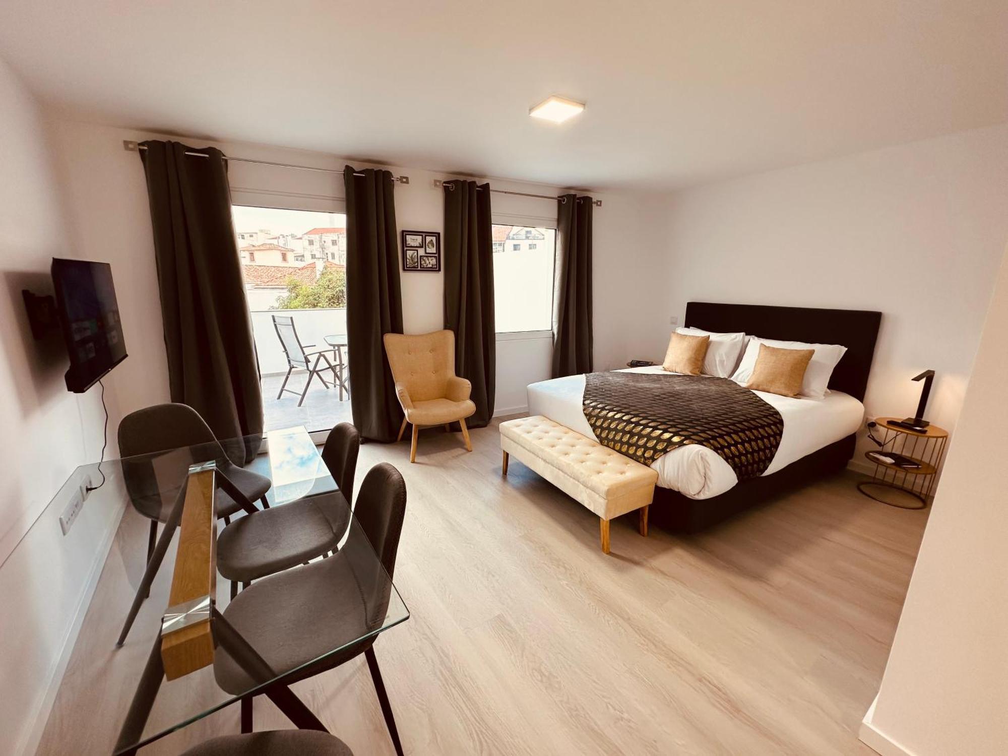 Living Funchal Inn Buitenkant foto